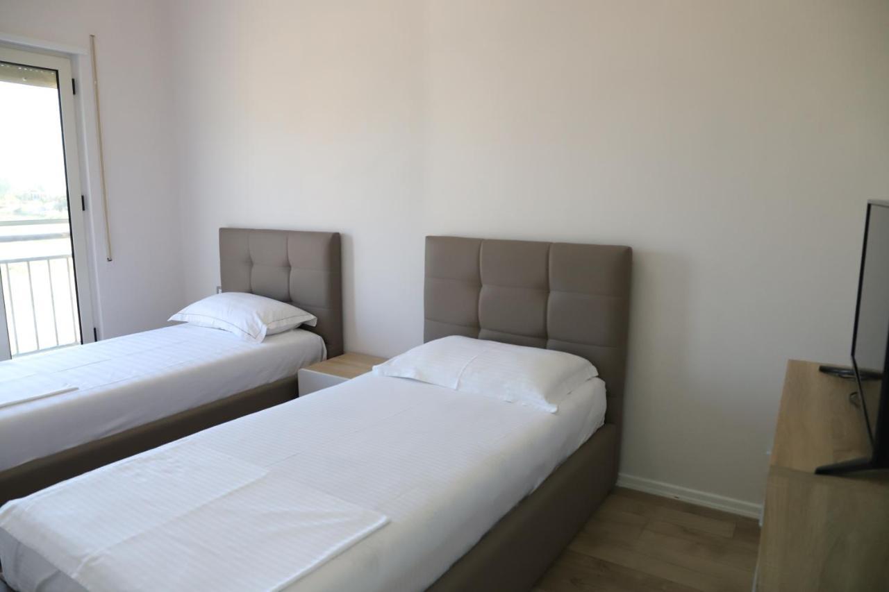 Tea Residence, Gjiri I Lalzit Apartments Durrës Exteriér fotografie