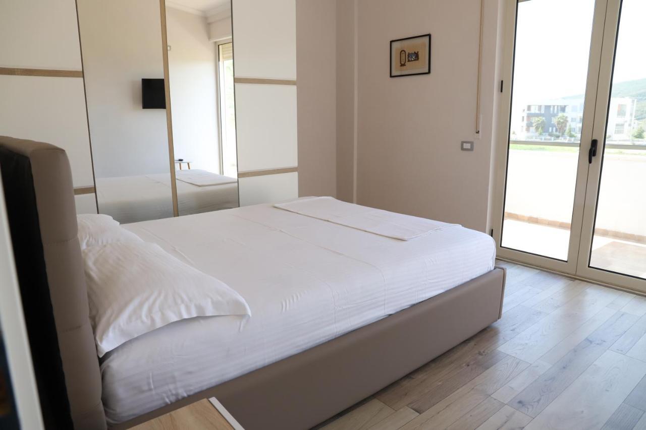 Tea Residence, Gjiri I Lalzit Apartments Durrës Exteriér fotografie